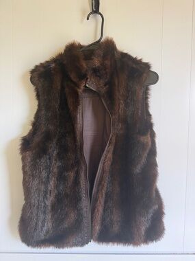 Luxury Brown Fur Vest - Women reversible